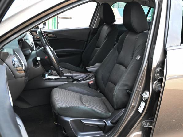 Mazda 3 III (BM) с пробегом 2013 года, цена 1 099 000 рублей, 236746 км, седан, Автокод Объявления