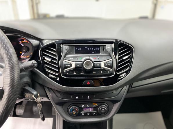 Lada (ВАЗ) Vesta I с пробегом 2019 года, цена 890 000 рублей, 123722 км, седан, Автокод Объявления