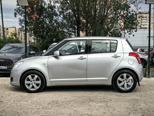 Suzuki Swift III с пробегом 2010 года, цена 629 000 рублей, 117000 км, хэтчбек, Автокод Объявления