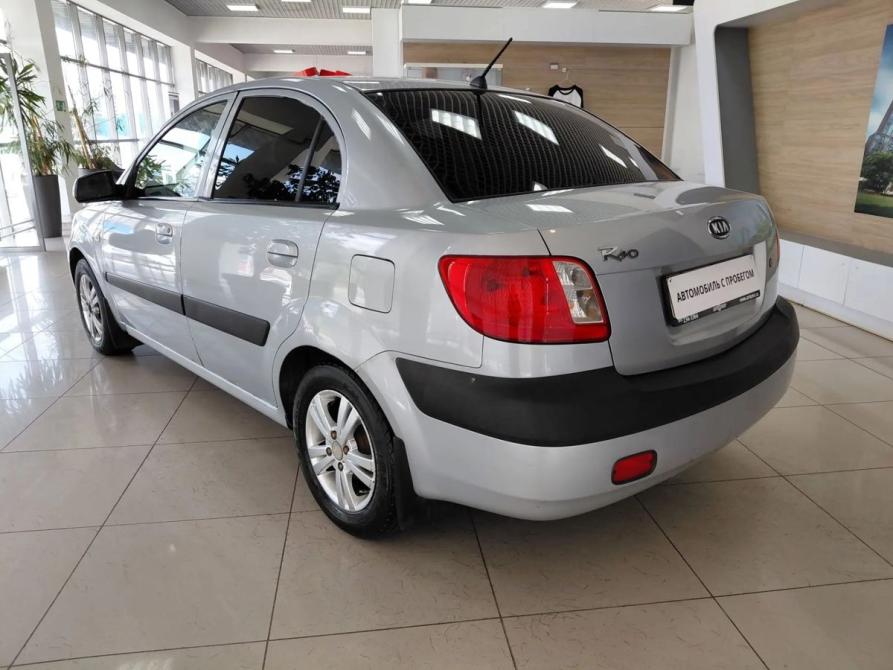 Kia Rio II Москва  - изображение 7