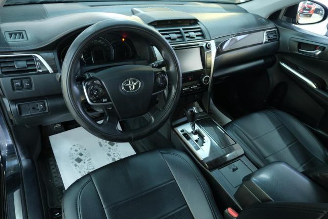 Toyota Camry VII (XV50) Рестайлинг с пробегом 2014 года, цена 1 549 000 рублей, 282984 км, седан, Автокод Объявления