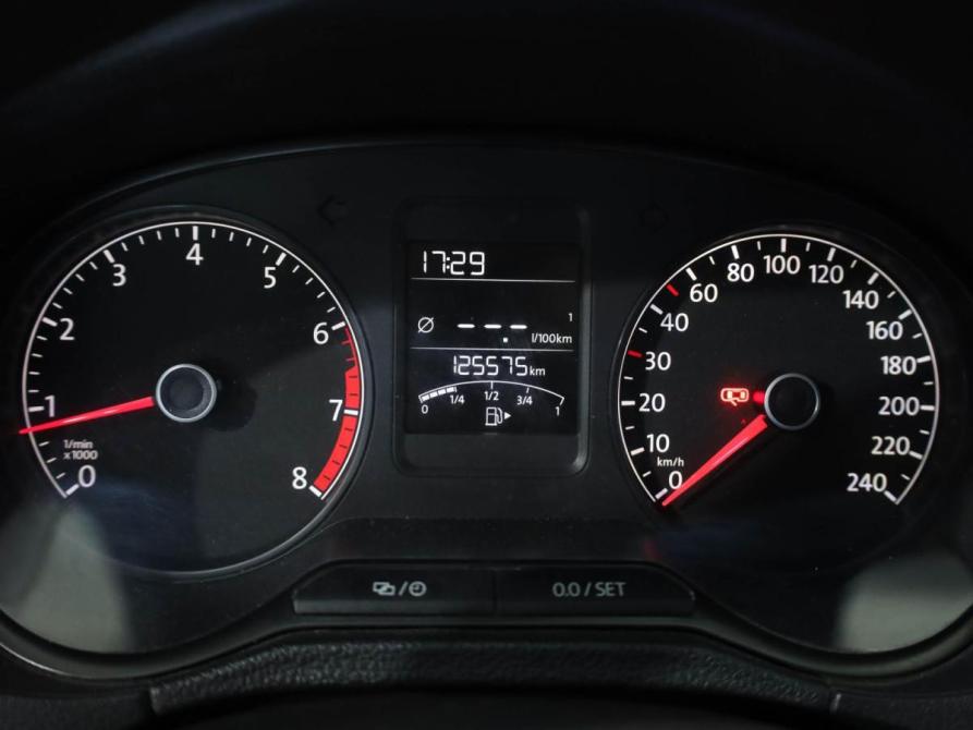 Volkswagen Polo V Рестайлинг Ростов-на-Дону  - изображение 14