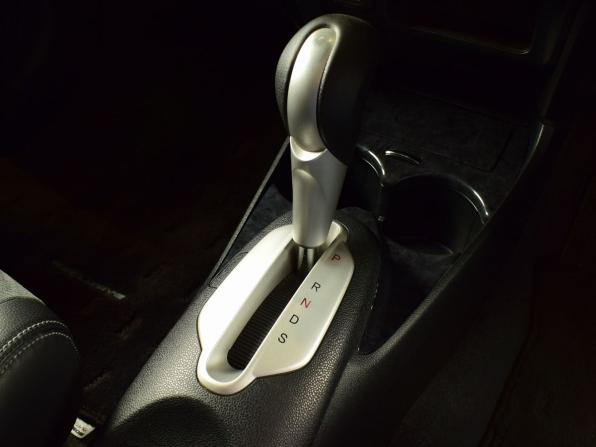 Honda Insight II Рестайлинг с пробегом 2012 года, цена 1 275 995 рублей, 135640 км, хэтчбек, Автокод Объявления