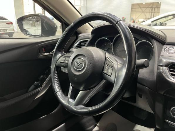 Mazda 6 III (GJ) Рестайлинг с пробегом 2016 года, цена 1 670 000 рублей, 93000 км, седан, Автокод Объявления