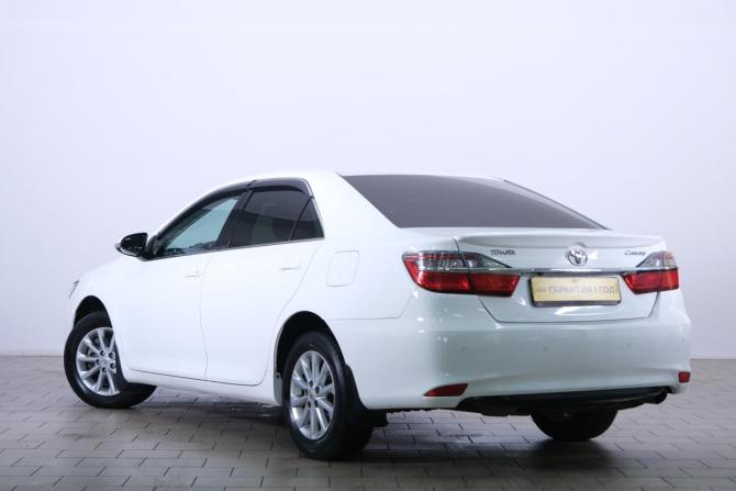 Toyota Camry VII (XV50) Рестайлинг с пробегом 2015 года, цена 1 949 000 рублей, 190300 км, седан, Автокод Объявления
