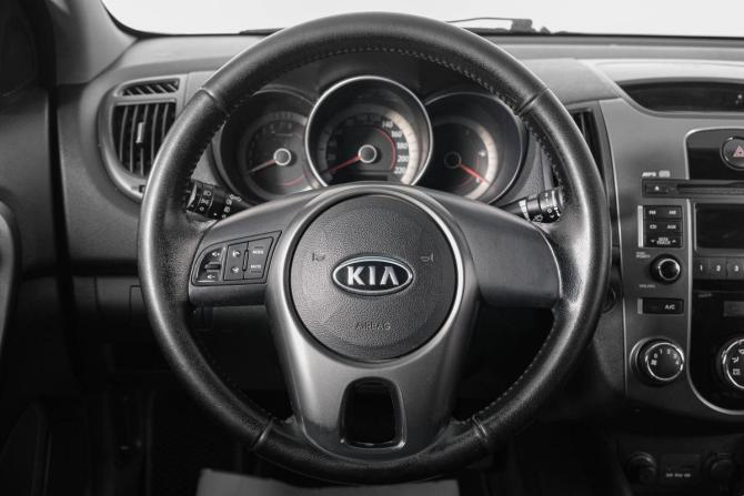 Kia Cerato II с пробегом 2010 года, цена 699 000 рублей, 256141 км, седан, Автокод Объявления