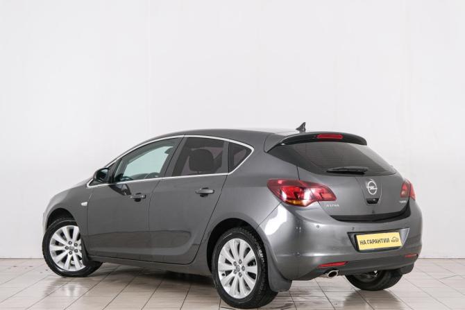 Opel Astra J с пробегом 2011 года, цена 779 000 рублей, 140000 км, хэтчбек, Автокод Объявления