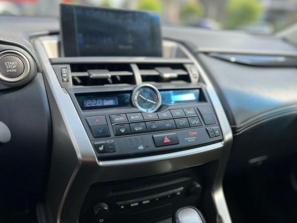 Lexus NX I с пробегом 2015 года, цена 2 550 000 рублей, 76000 км, внедорожник, Автокод Объявления