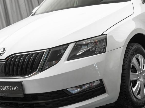 Skoda Octavia III (A7) Рестайлинг с пробегом 2019 года, цена 1 640 000 рублей, 126638 км, лифтбек, Автокод Объявления