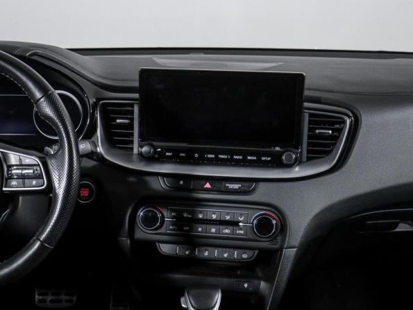 Kia Ceed III Рестайлинг с пробегом 2021 года, цена 2 350 000 рублей, 96586 км, хэтчбек, Автокод Объявления