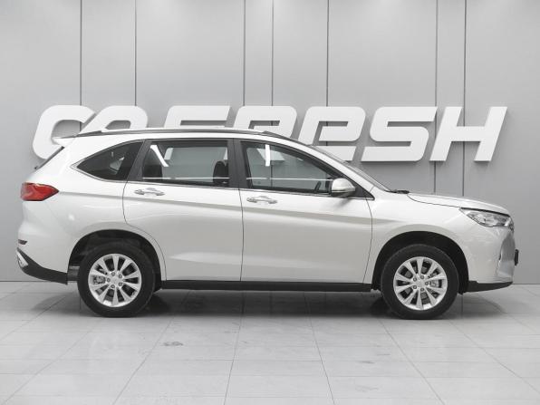 Haval M6 II с пробегом 2023 года, цена 1 660 000 рублей, 136564 км, внедорожник, Автокод Объявления