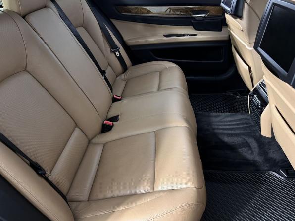 BMW 7 серии V (F01/F02/F04) с пробегом 2009 года, цена 1 470 000 рублей, 304995 км, седан, Автокод Объявления