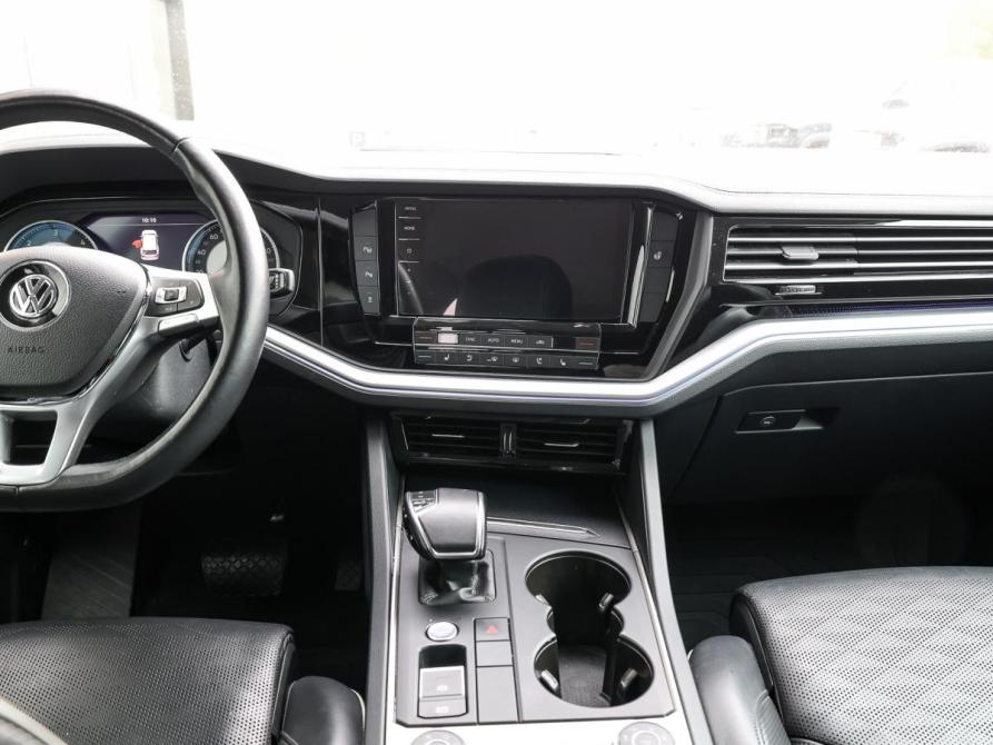 Volkswagen Touareg III Москва  - изображение 14