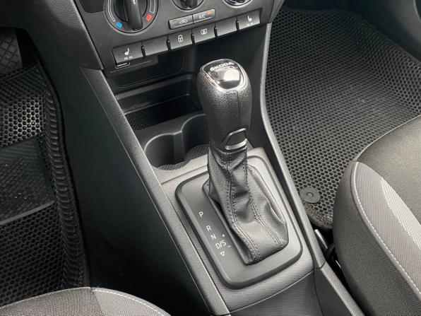 Skoda Rapid I Рестайлинг с пробегом 2018 года, цена 1 349 000 рублей, 81553 км, лифтбек, Автокод Объявления