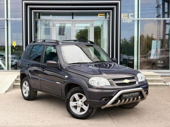 Chevrolet Niva I Рестайлинг с пробегом 2013 года, цена 515 000 рублей, 158116 км, внедорожник, Автокод Объявления
