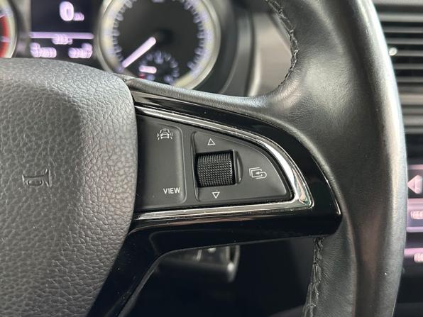 Skoda Rapid I Рестайлинг с пробегом 2019 года, цена 1 190 000 рублей, 174632 км, лифтбек, Автокод Объявления