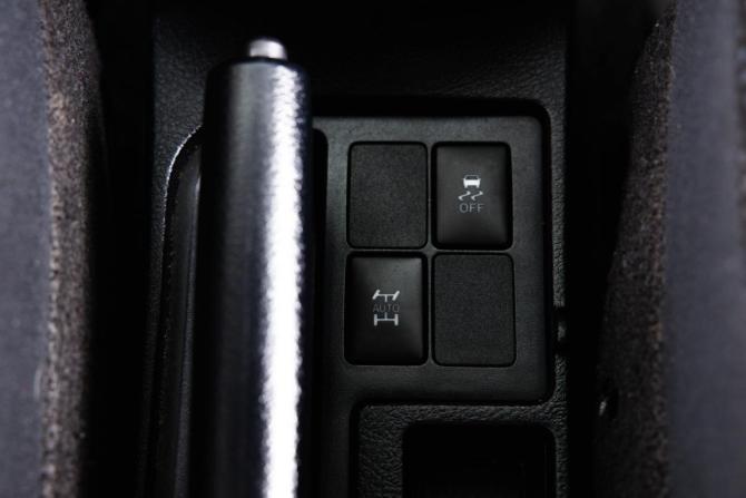 Toyota Vitz III (XP130) Рестайлинг с пробегом 2016 года, цена 819 000 рублей, 217547 км, хэтчбек, Автокод Объявления