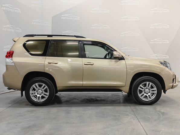 Toyota Land Cruiser Prado 150 Series с пробегом 2013 года, цена 2 995 000 рублей, 285000 км, внедорожник, Автокод Объявления
