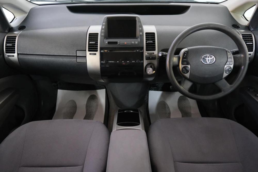Toyota Prius II Рестайлинг (XW20) Омск  - изображение 15