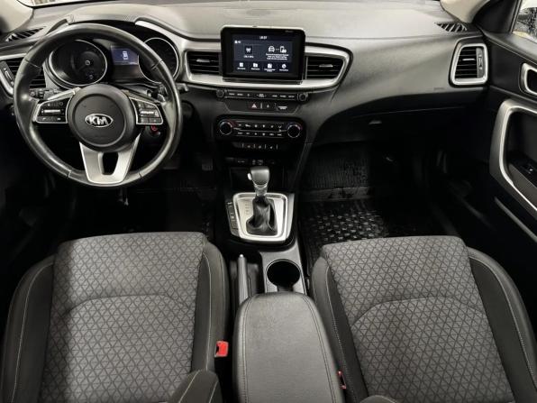 Kia Ceed III с пробегом 2019 года, цена 1 580 000 рублей, 110695 км, универсал, Автокод Объявления