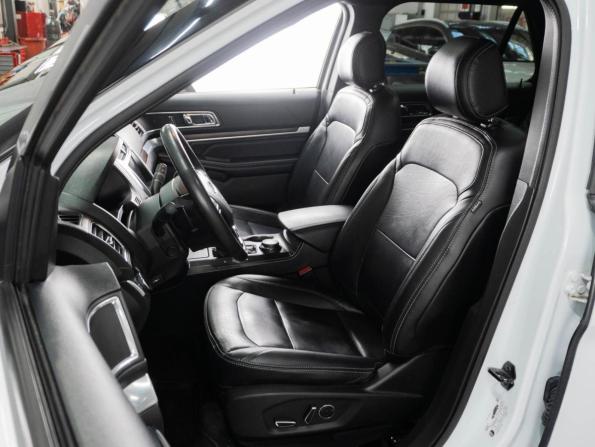Ford Explorer V Рестайлинг с пробегом 2015 года, цена 2 800 000 рублей, 161629 км, внедорожник, Автокод Объявления