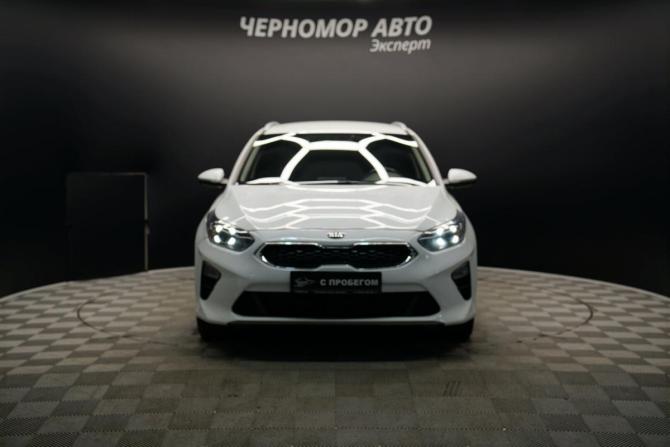 Kia Ceed III с пробегом 2019 года, цена 1 700 000 рублей, 180000 км, универсал, Автокод Объявления
