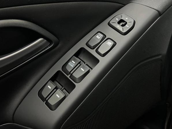 Hyundai ix35 I Рестайлинг с пробегом 2014 года, цена 1 249 000 рублей, 166000 км, внедорожник, Автокод Объявления