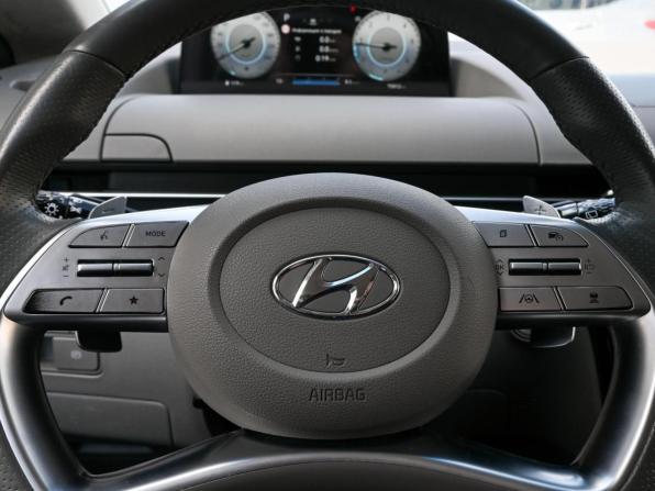 Hyundai Staria I с пробегом 2021 года, цена 4 628 800 рублей, 75811 км, минивэн, Автокод Объявления