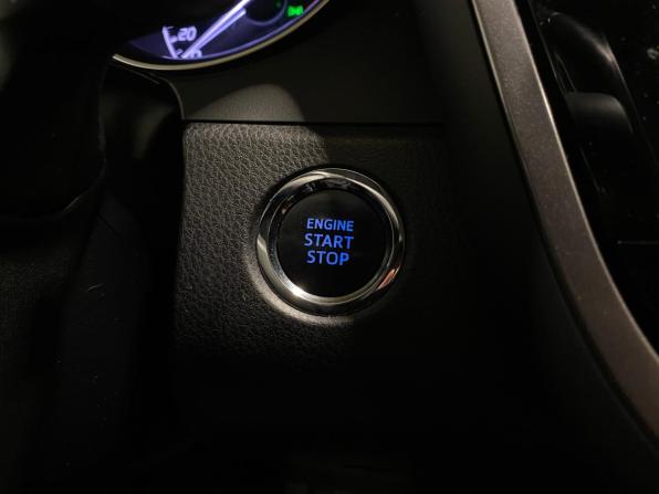 Toyota Camry VIII (XV70) с пробегом 2020 года, цена 2 939 000 рублей, 73612 км, седан, Автокод Объявления