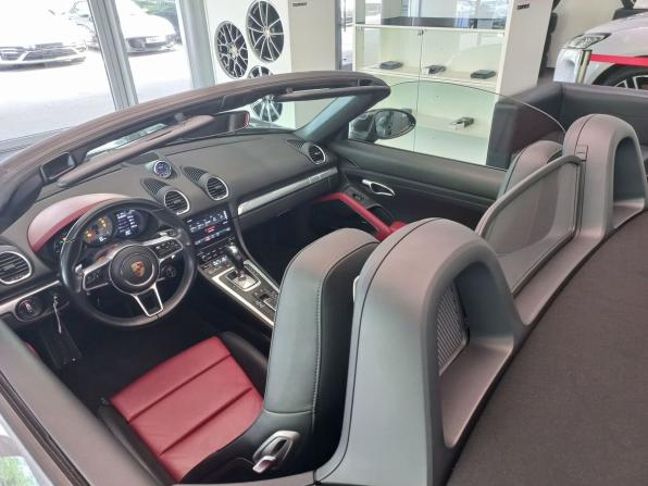 Porsche Boxster IV 718 (982) с пробегом 2016 года, цена 7 090 000 рублей, 44175 км, родстер, Автокод Объявления