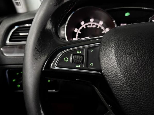 Skoda Superb II Рестайлинг с пробегом 2013 года, цена 899 000 рублей, 359617 км, лифтбек, Автокод Объявления