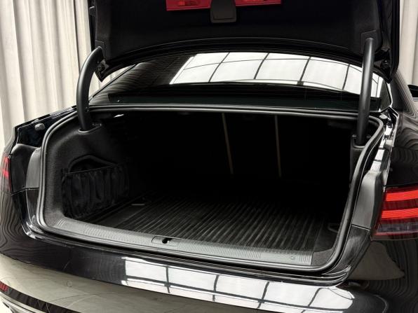 Audi A4 V (B9) с пробегом 2016 года, цена 1 999 000 рублей, 158112 км, седан, Автокод Объявления