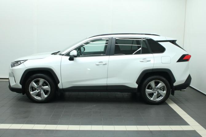 Toyota RAV4 VI (XA60) с пробегом 2025 года, цена 4 295 000 рублей, 43 км, внедорожник, Автокод Объявления