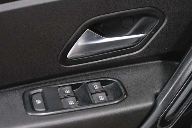 Renault Duster II с пробегом 2022 года, цена 1 749 000 рублей, 75000 км, внедорожник, Автокод Объявления
