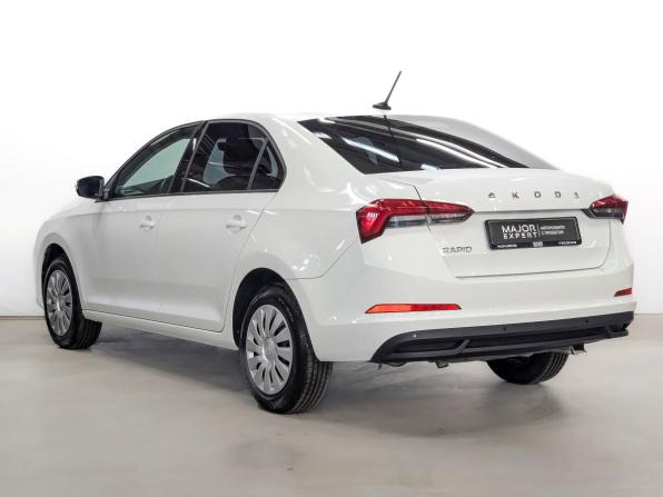 Skoda Rapid II с пробегом 2020 года, цена 1 350 000 рублей, 98059 км, лифтбек, Автокод Объявления
