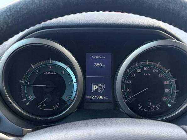 Toyota Land Cruiser Prado 150 Series с пробегом 2010 года, цена 2 699 000 рублей, 273967 км, внедорожник, Автокод Объявления