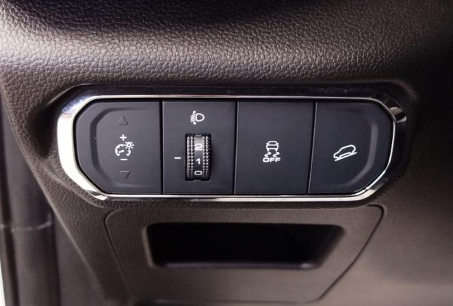 Haval Jolion I с пробегом 2021 года, цена 1 590 000 рублей, 122761 км, внедорожник, Автокод Объявления