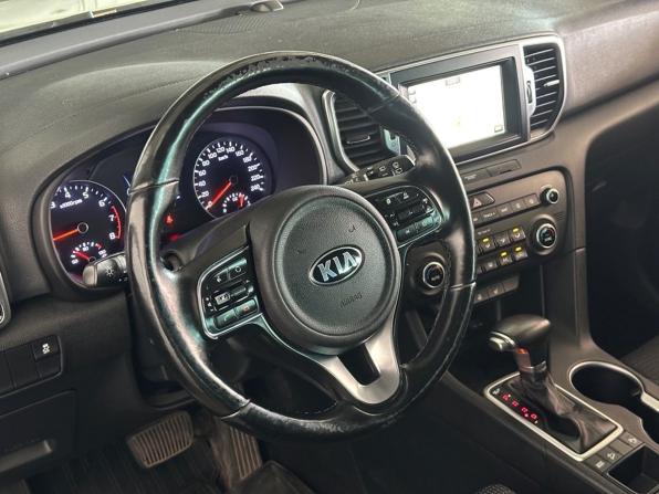 Kia Sportage IV с пробегом 2017 года, цена 1 670 000 рублей, 193305 км, внедорожник, Автокод Объявления