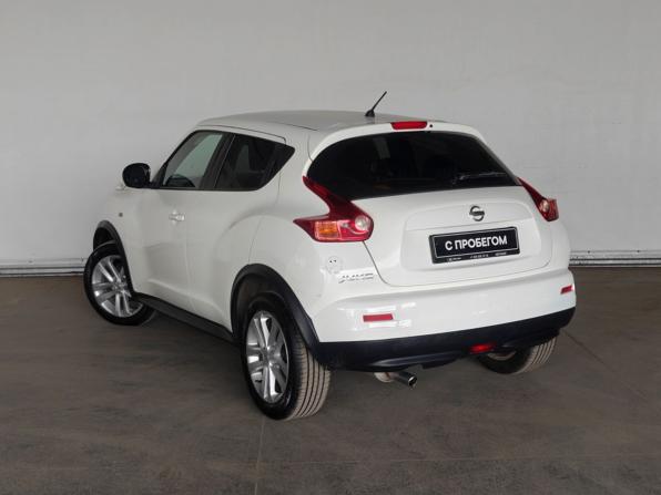 Nissan Juke I с пробегом 2013 года, цена 900 000 рублей, 186707 км, внедорожник, Автокод Объявления
