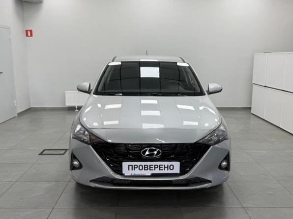 Hyundai Solaris II Рестайлинг с пробегом 2021 года, цена 1 350 000 рублей, 103050 км, седан, Автокод Объявления