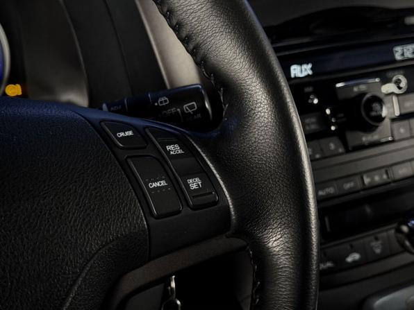 Honda CR-V III Рестайлинг с пробегом 2011 года, цена 1 499 000 рублей, 142723 км, внедорожник, Автокод Объявления