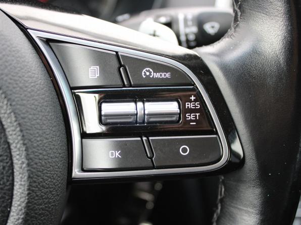 Kia Optima IV Рестайлинг с пробегом 2018 года, цена 2 059 000 рублей, 81644 км, седан, Автокод Объявления