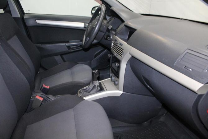 Opel Astra H Рестайлинг с пробегом 2008 года, цена 319 000 рублей, 338161 км, хэтчбек, Автокод Объявления