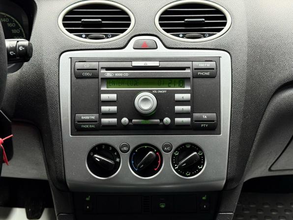 Ford Focus II с пробегом 2005 года, цена 449 000 рублей, 227411 км, хэтчбек, Автокод Объявления