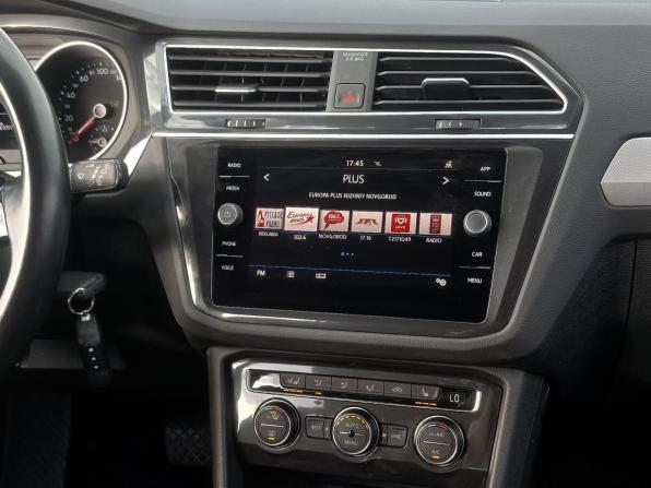 Volkswagen Tiguan II с пробегом 2019 года, цена 2 599 000 рублей, 83097 км, внедорожник, Автокод Объявления