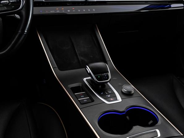 Omoda C5 I с пробегом 2023 года, цена 1 599 000 рублей, 89587 км, внедорожник, Автокод Объявления