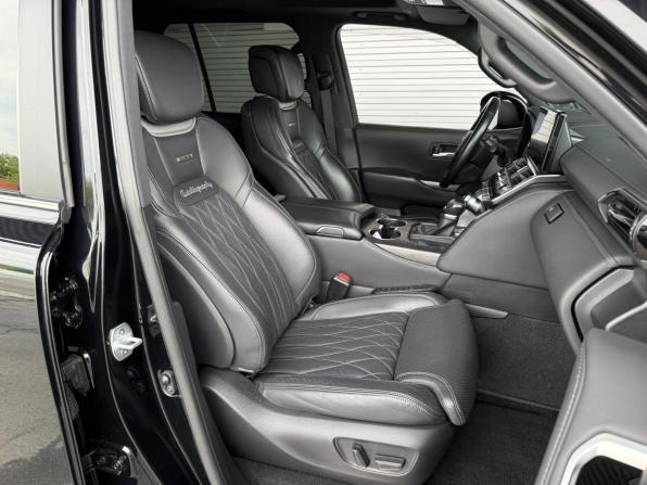 Toyota Land Cruiser 300 Series с пробегом 2021 года, цена 10 800 000 рублей, 163697 км, внедорожник, Автокод Объявления