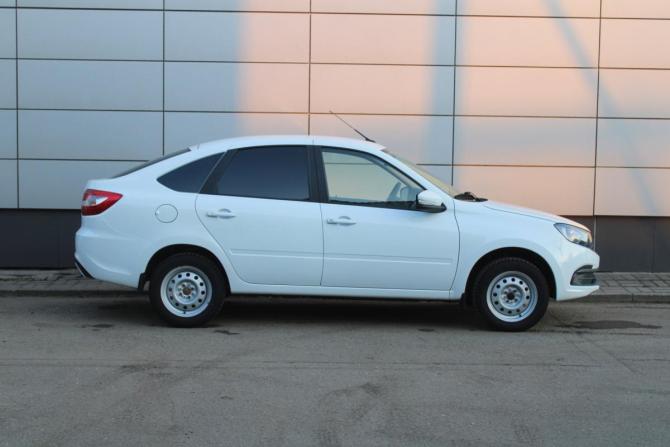 Lada (ВАЗ) Granta I Рестайлинг с пробегом 2024 года, цена 995 000 рублей, 15672 км, лифтбек, Автокод Объявления