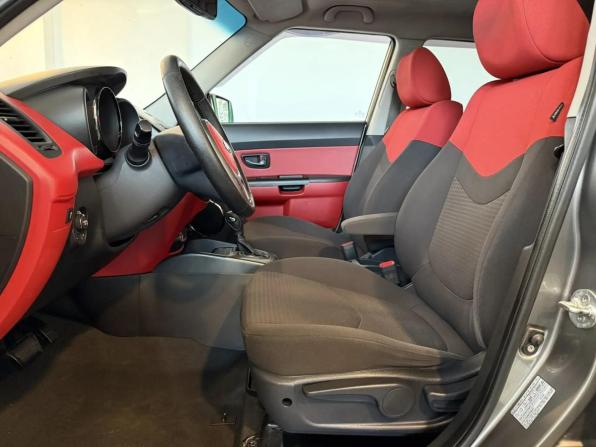 Kia Soul I с пробегом 2010 года, цена 810 000 рублей, 219712 км, хэтчбек, Автокод Объявления
