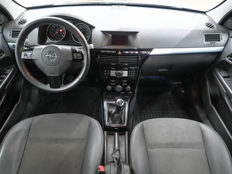 Opel Astra H Рестайлинг Ростов-на-Дону  - изображение 8